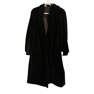 Vintage Elegant Black Women's Surrey Classics Velvet Long 50’s Coat